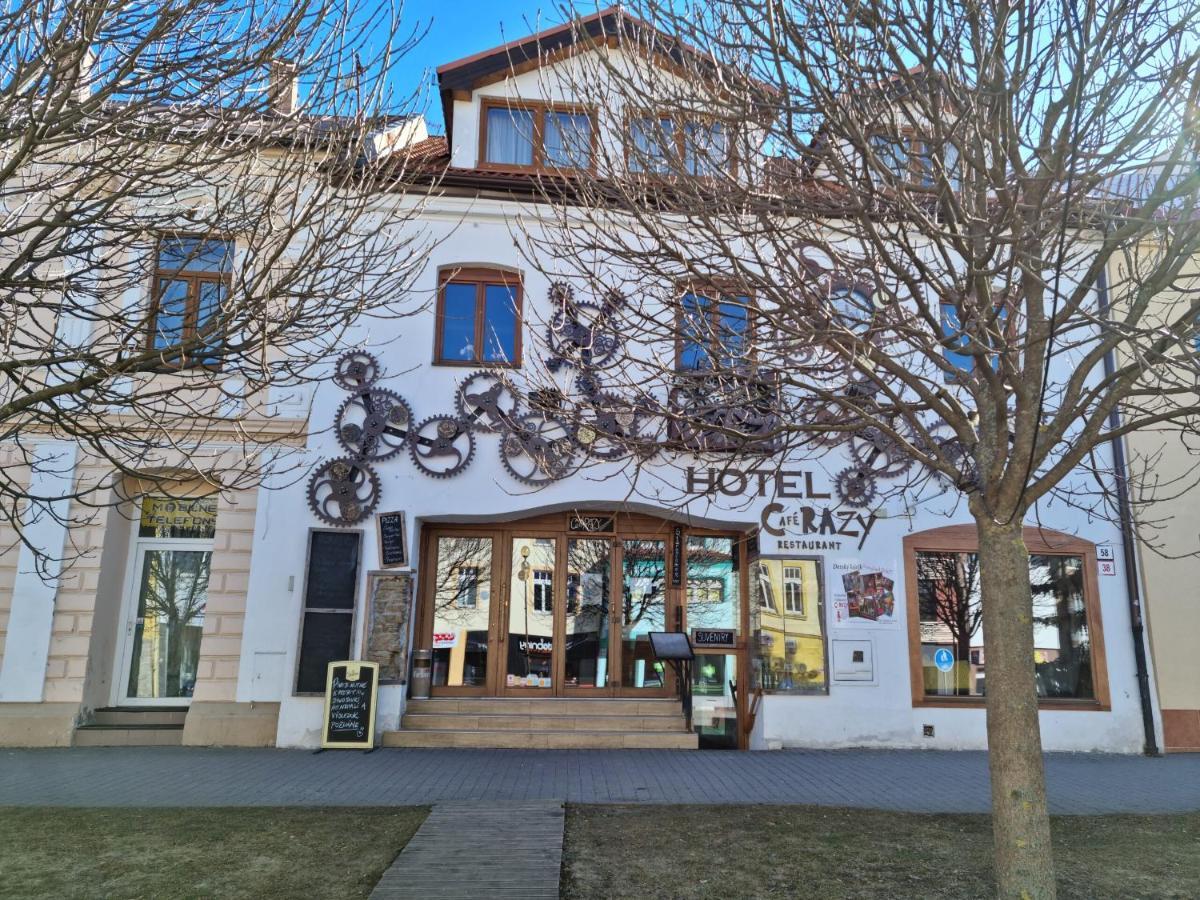 Hostel Caferazy Poprad Dış mekan fotoğraf